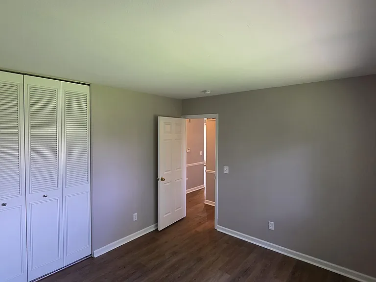 5205 Auriesville Ln — Photo 8