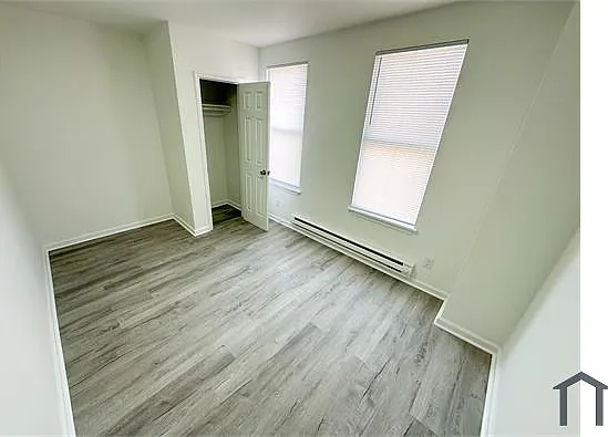 2153 W Grange Ave — Photo 10