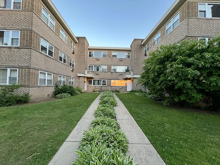4643 Main St #1D — Photo 14
