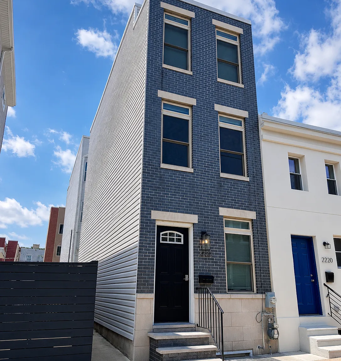 3 bed, 2075 sqft, $2,800 — Photo 1