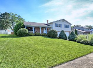 142 Cranbrook Dr, Dover, PA 17315