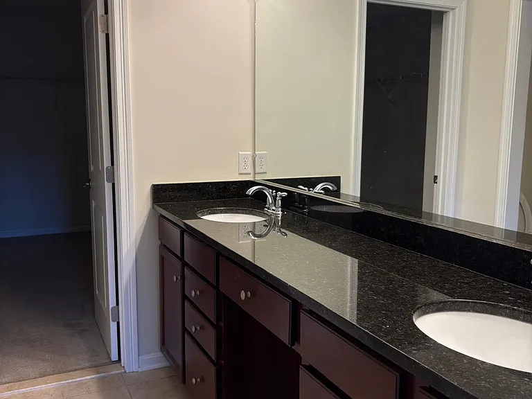 21 Sweetwater Way — Photo 24