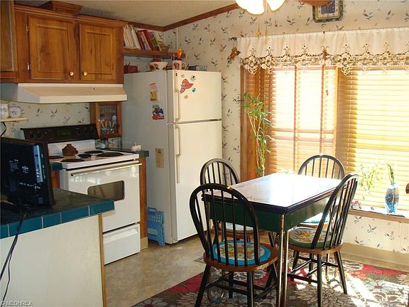 3rd image of 9151 Mentor Ave Lot A22