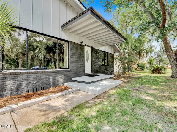 3724 Shoreline Cir, Panama City, FL 32405