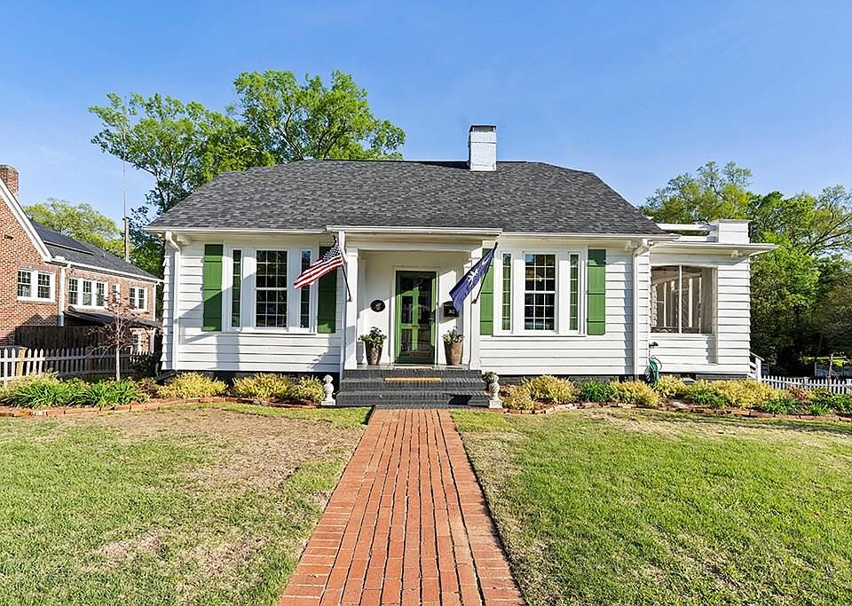 302 Jennings Ave, Greenwood, SC 29649 Zillow