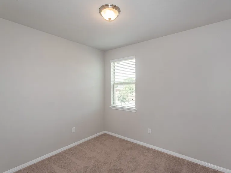 1001 Zodiac Ln #37 — Photo 15