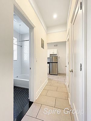 4th image of 34-20 32nd St APT 5L