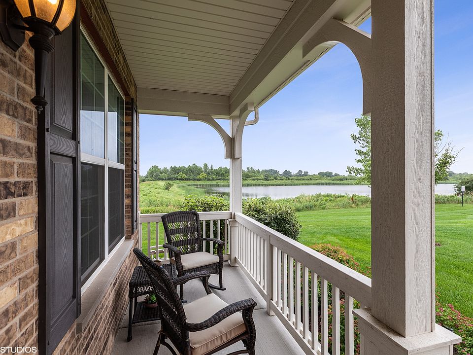 8779 Sawyer St, Huntley, IL 60142 Zillow