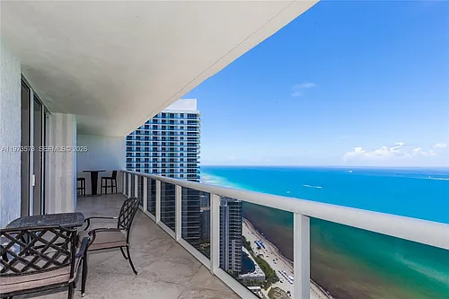 1800 S Ocean Dr #3803 Photo 1