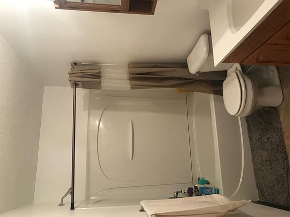 5th image of 1106 10th Ave N APT 2