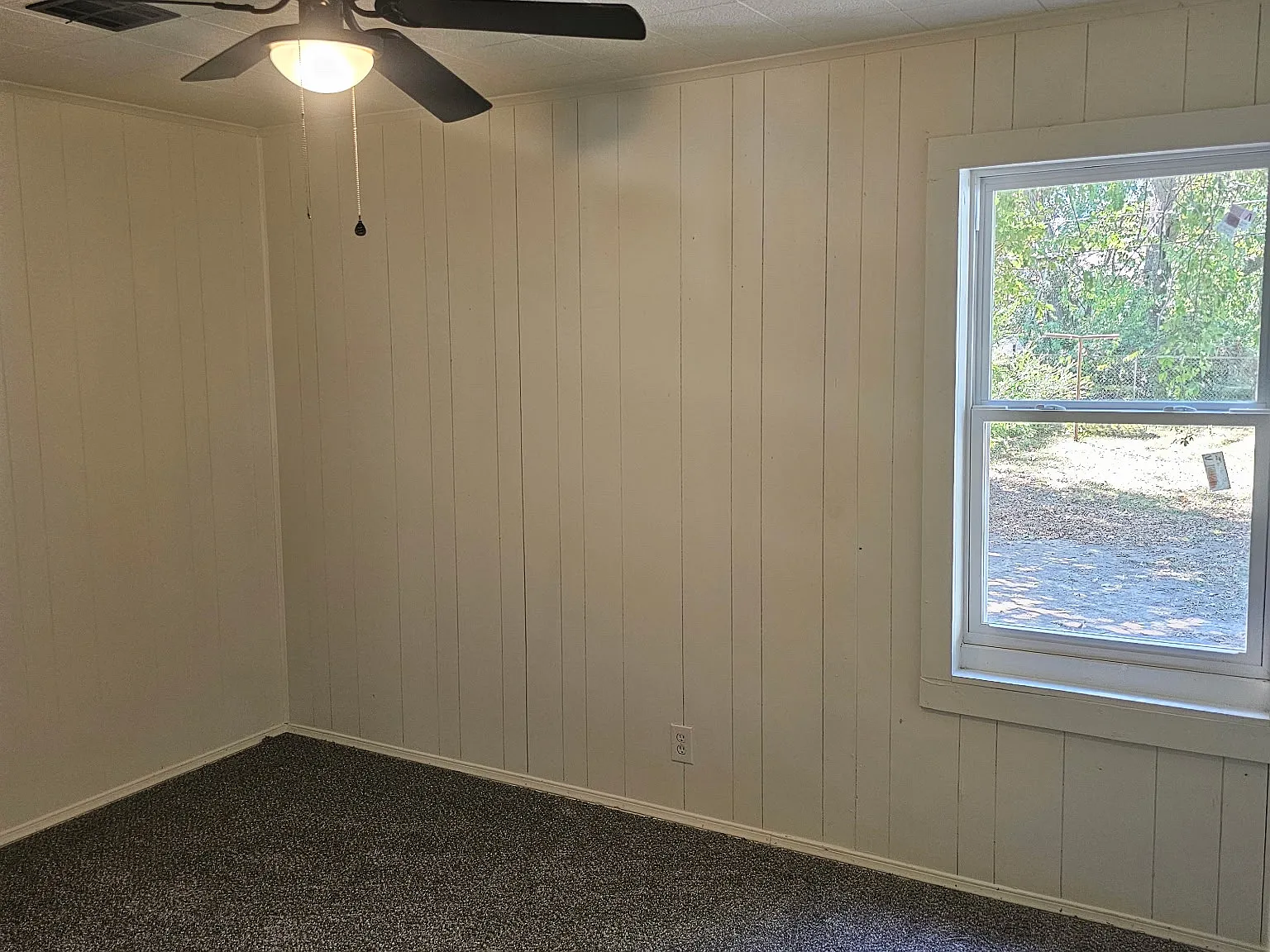 2 bed, 828 sqft, $785 — Photo 2
