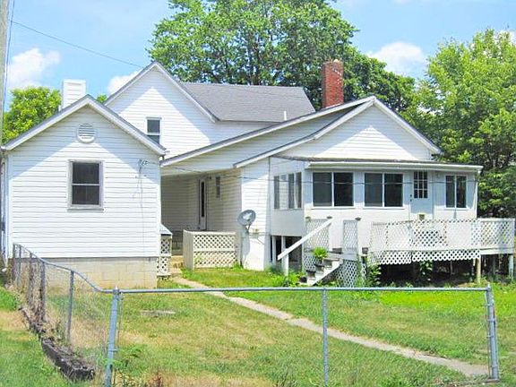 2nd image of 1041 Columbus St
