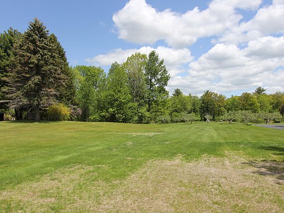 2nd image of 2 Melissa Drive