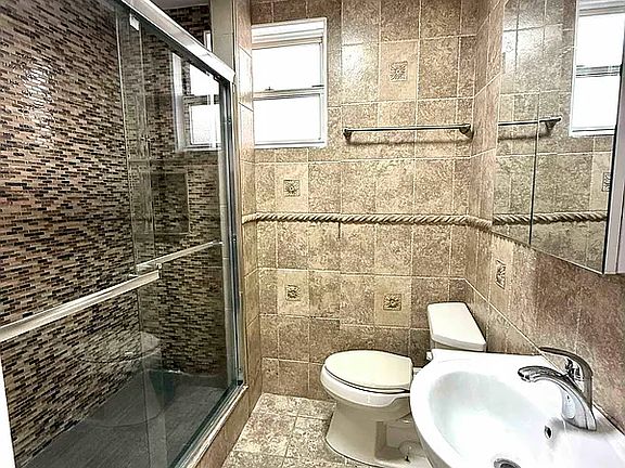 5th image of 85-30 108th St Floor 1