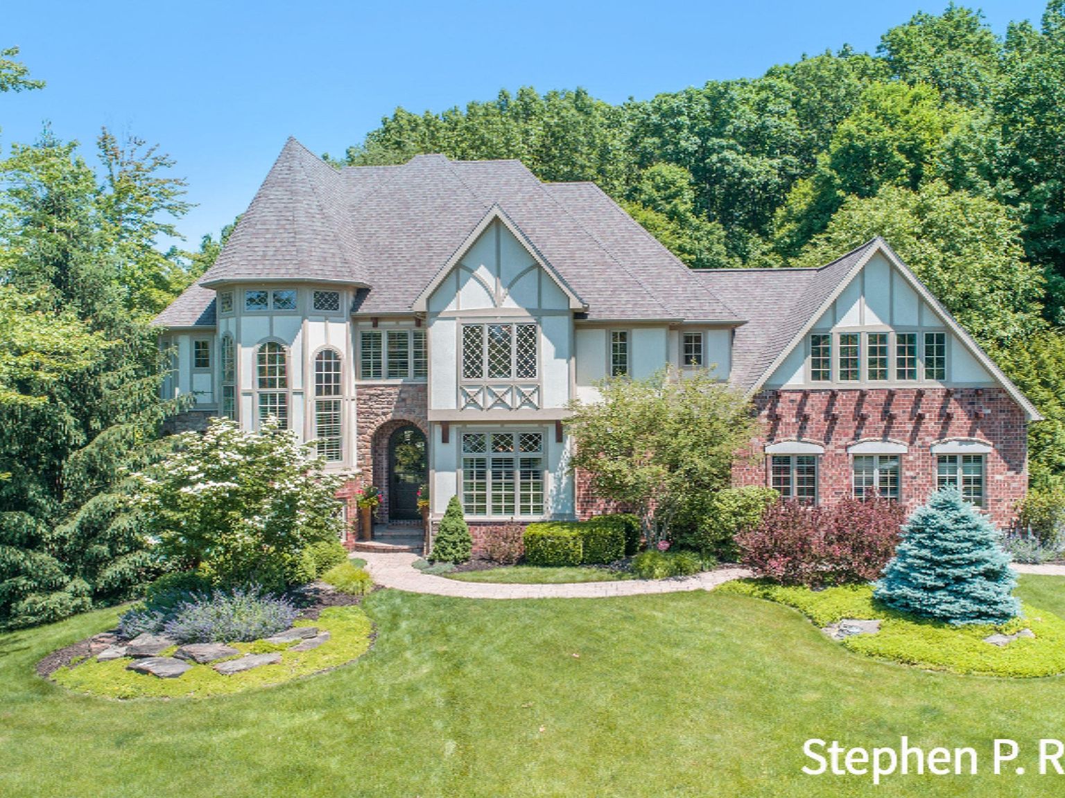 5741 Manchester Hills Dr SE, Grand Rapids, MI 49546 Zillow