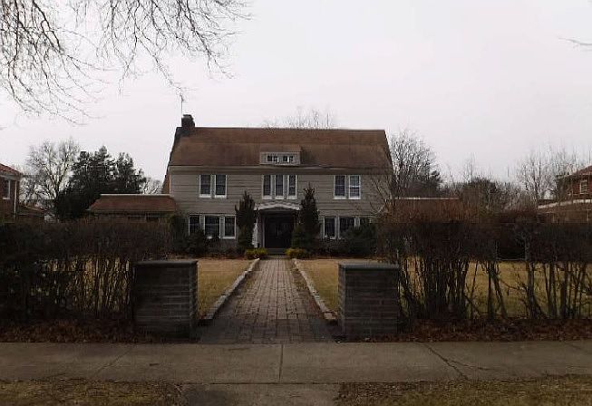 1st image of 183 Cathedral Ave