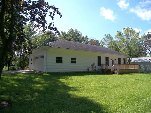 3481 N Nancy Dr, Warsaw, IN 46582