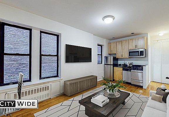 2nd image of 444 E 81st St APT 17