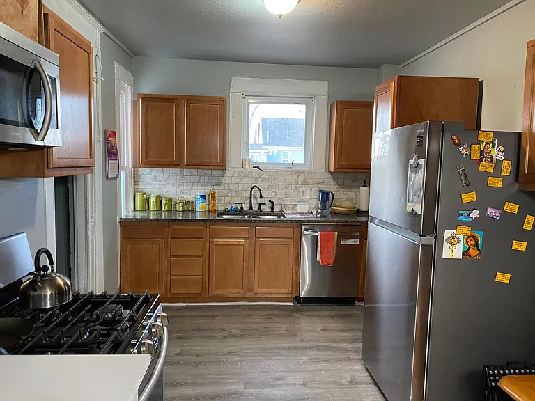 3051 N Columbine St — Photo 9