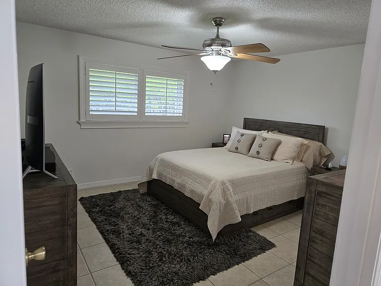 939 Hibiscus Dr — Photo 14