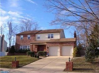 16 W High Ridge Rd, Cherry Hill, NJ 08003