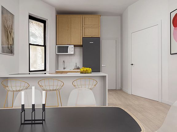 3rd image of 353 W 47th St #1RE