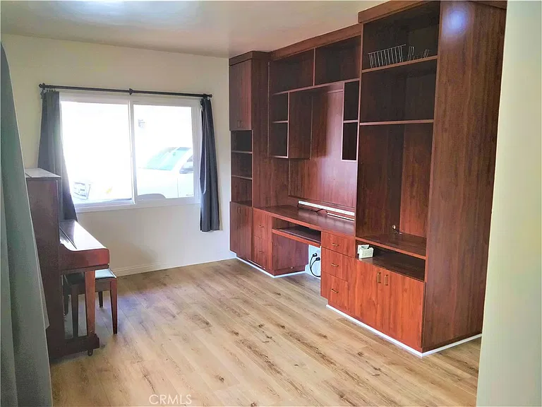 1205 Sierra Madre Blvd — Photo 6