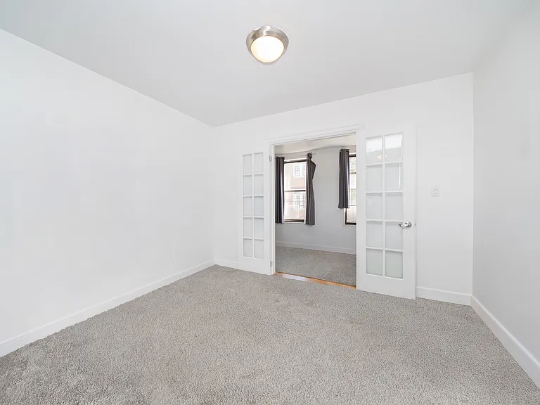 310 E 83rd St #5C — Photo 2