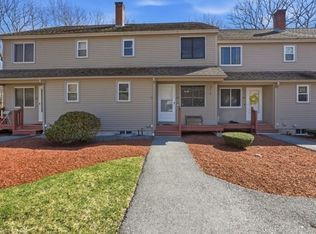 64 Macintosh Ln UNIT 64, Leominster, MA 01453