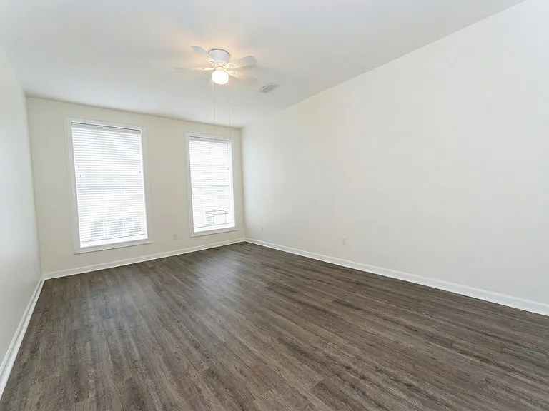 235 King St #1 — Photo 19