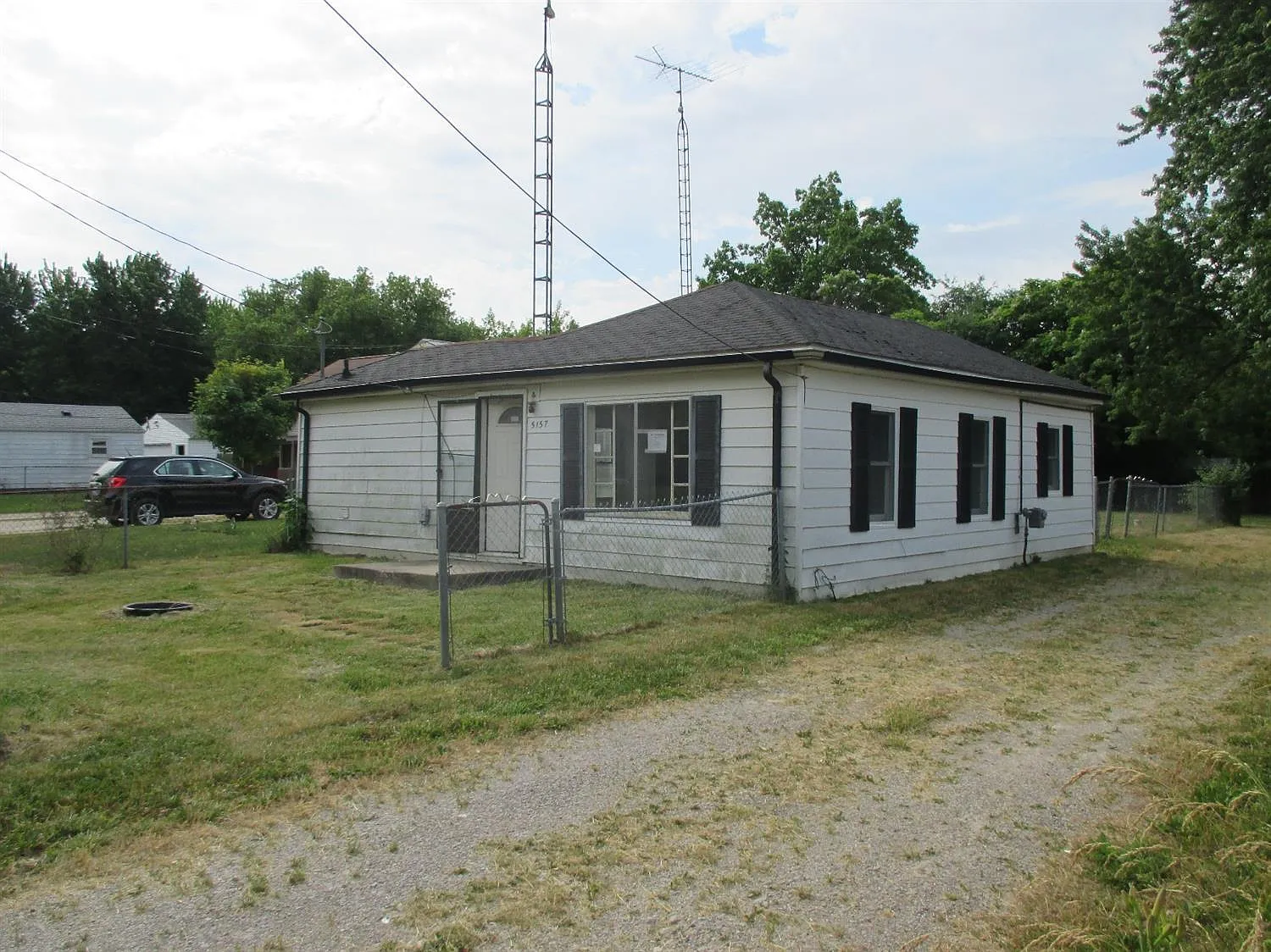 5157 Brobeck St photo 1