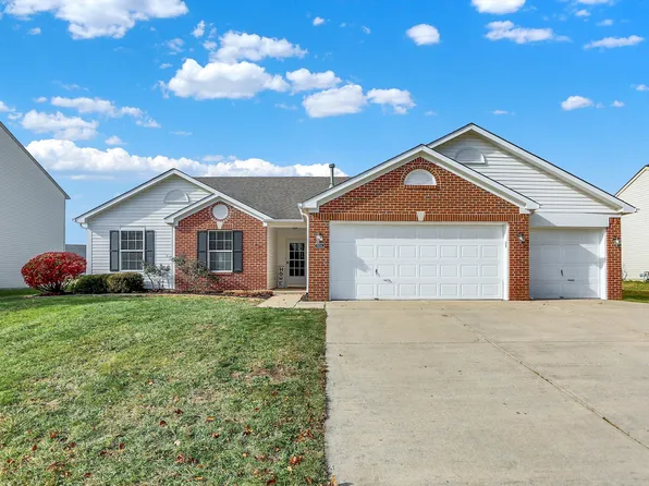 1906 Spring Beauty Dr, Avon, IN 46123