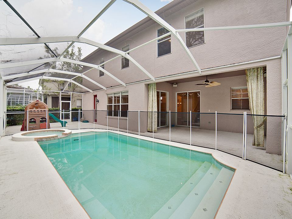 1st image of 10460 Greendale Dr #1