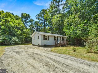 248 Monroe Bay Cir, Colonial Beach, VA 22443