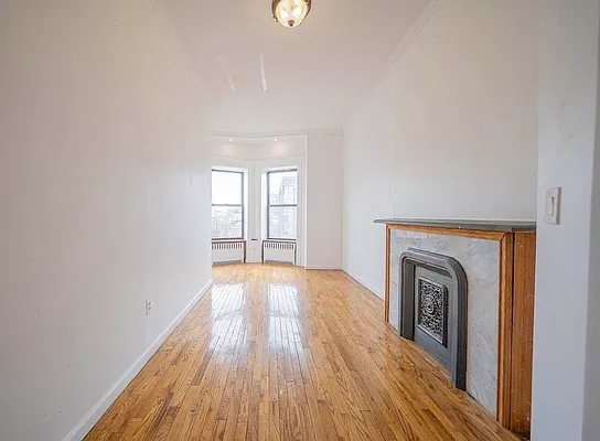 Rented by Reavis | media 11