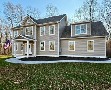 34 Greenwich Place, Colchester, CT, 06415
