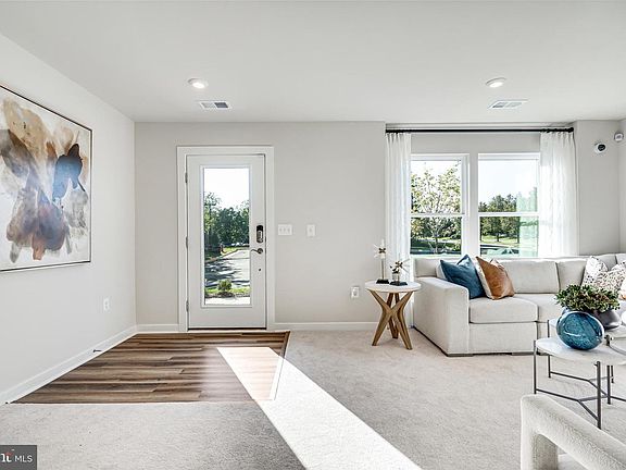 2nd image of 3811 Shale Ridge Rd