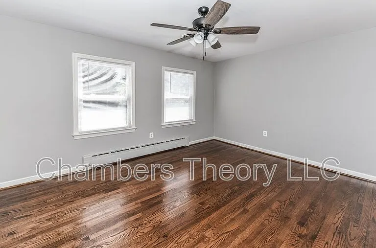 130 S 29th St #4 — Photo 11