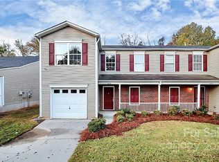 6333 Ziegler Ln, Charlotte, NC 28269