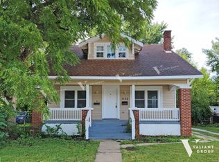 1132 W Division St #B, Springfield, MO 65803