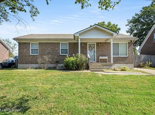 4713 Braves Ln, Louisville, KY 40272