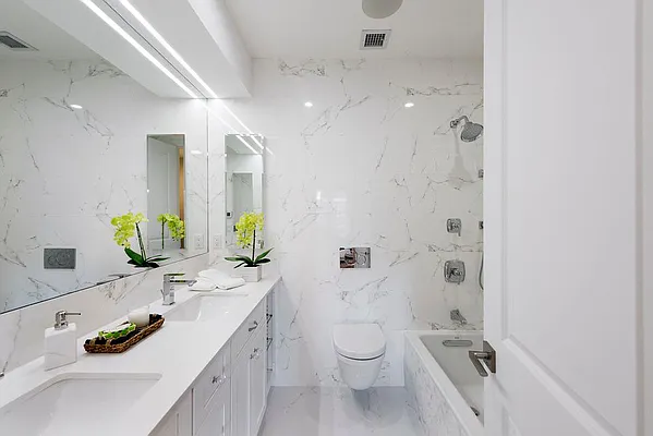 Sold by Nest Seekers International | media 17