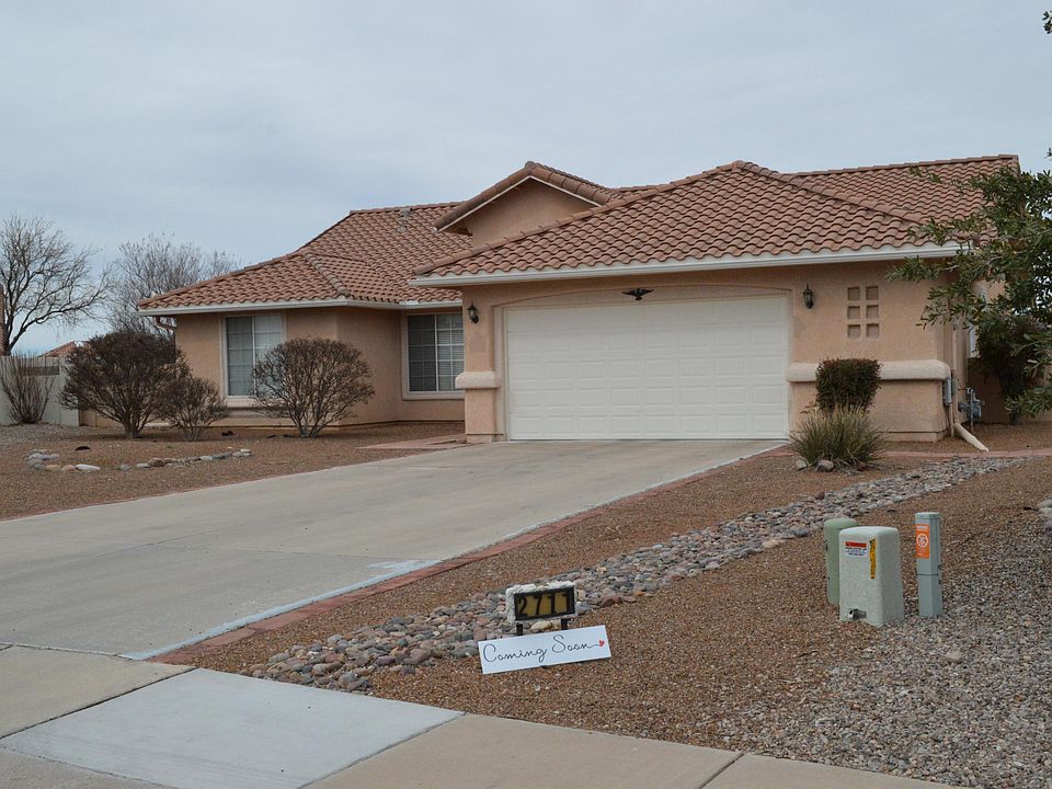 1st image of 2711 Leawood Loop