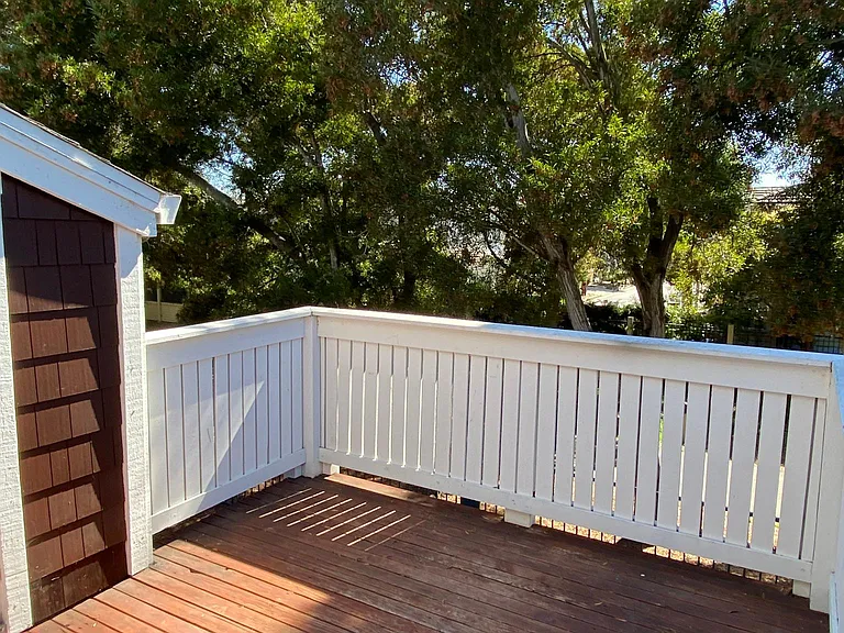 218 Bayside Ct — Photo 22