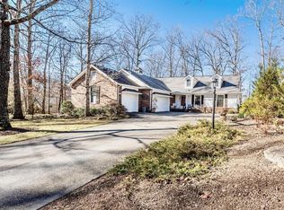 15 Overlook Ter, Fairfield Glade, TN 38558