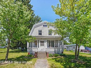 208 W Washington St, Coleman, MI 48618