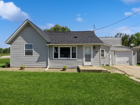101 SE 6th St, Grimes, IA 50111