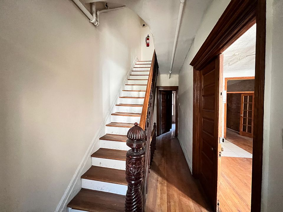 1st image of 6 Convent Ave #4