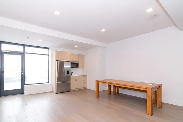 Rented by New York Residence | media 51