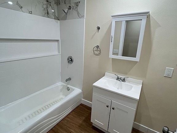4th image of 3525 Lanfranco St